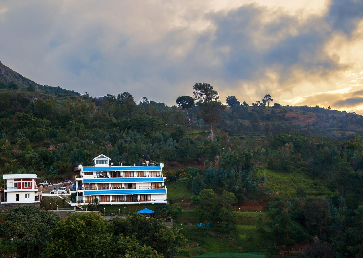 Mount N Mist Hotel Ooty Buitenkant foto