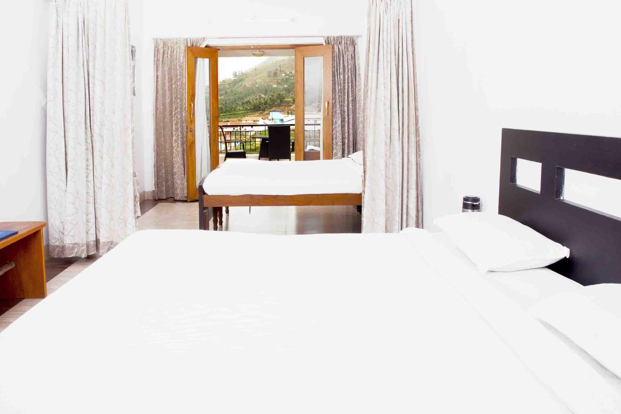 Mount N Mist Hotel Ooty Buitenkant foto